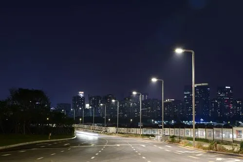 迎国庆贺中秋 菏泽节前达到99%路灯亮灯率---丰朗光电